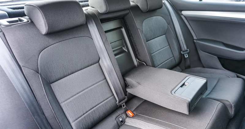 Skoda Superb cena 79900 przebieg: 135338, rok produkcji 2019 z Moryń małe 92